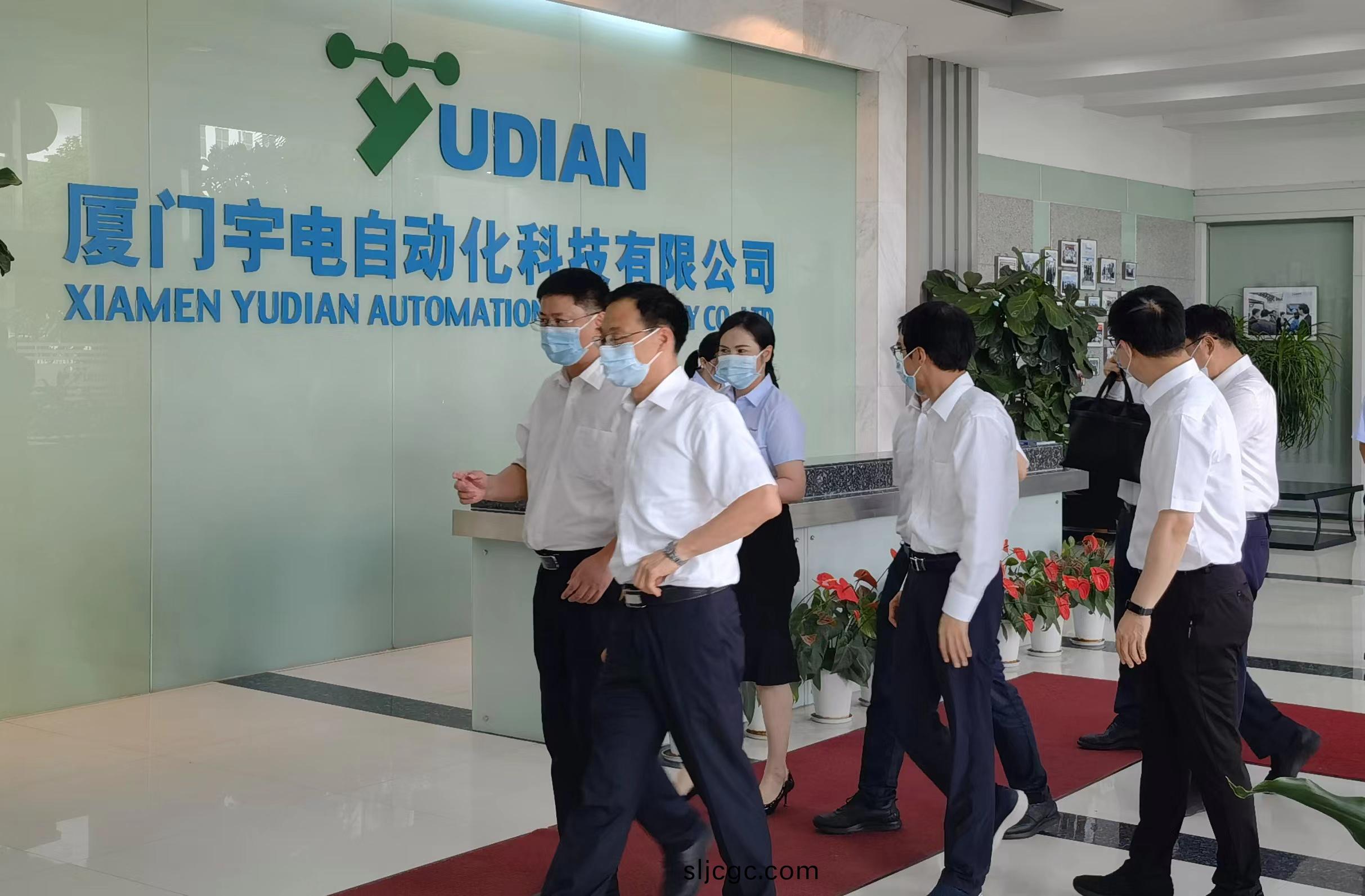 一樓前檯.jpg 一樓前檯.jpg