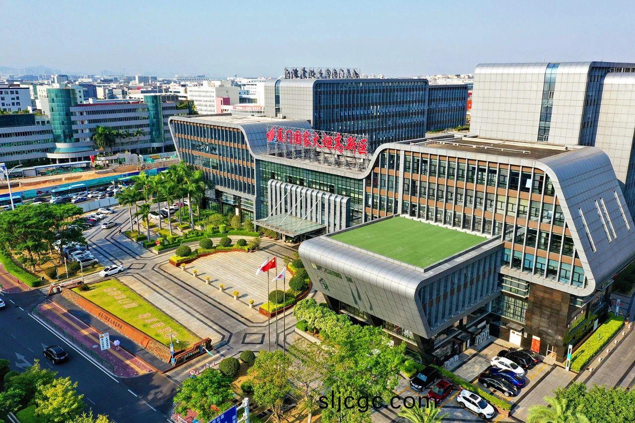 D:\Documents\Desktop\百度圖片_20241105144525.jpg D:\Documents\Desktop\百度圖片(pian)_20241105144525.jpg