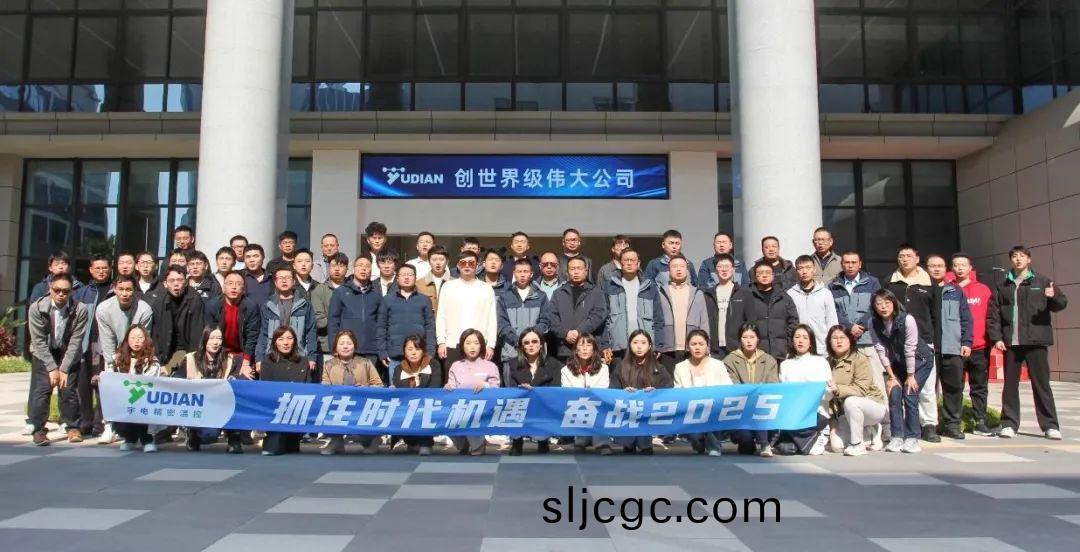 充(chong)電1.jpg 充電1.jpg