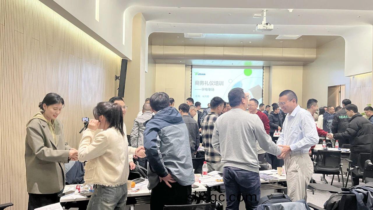 充電5.jpg 充電(dian)5.jpg