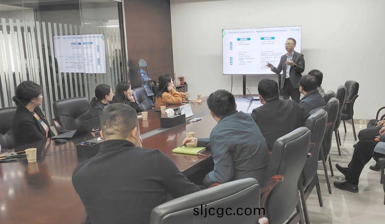 充電(dian)10.jpg 充電(dian)10.jpg