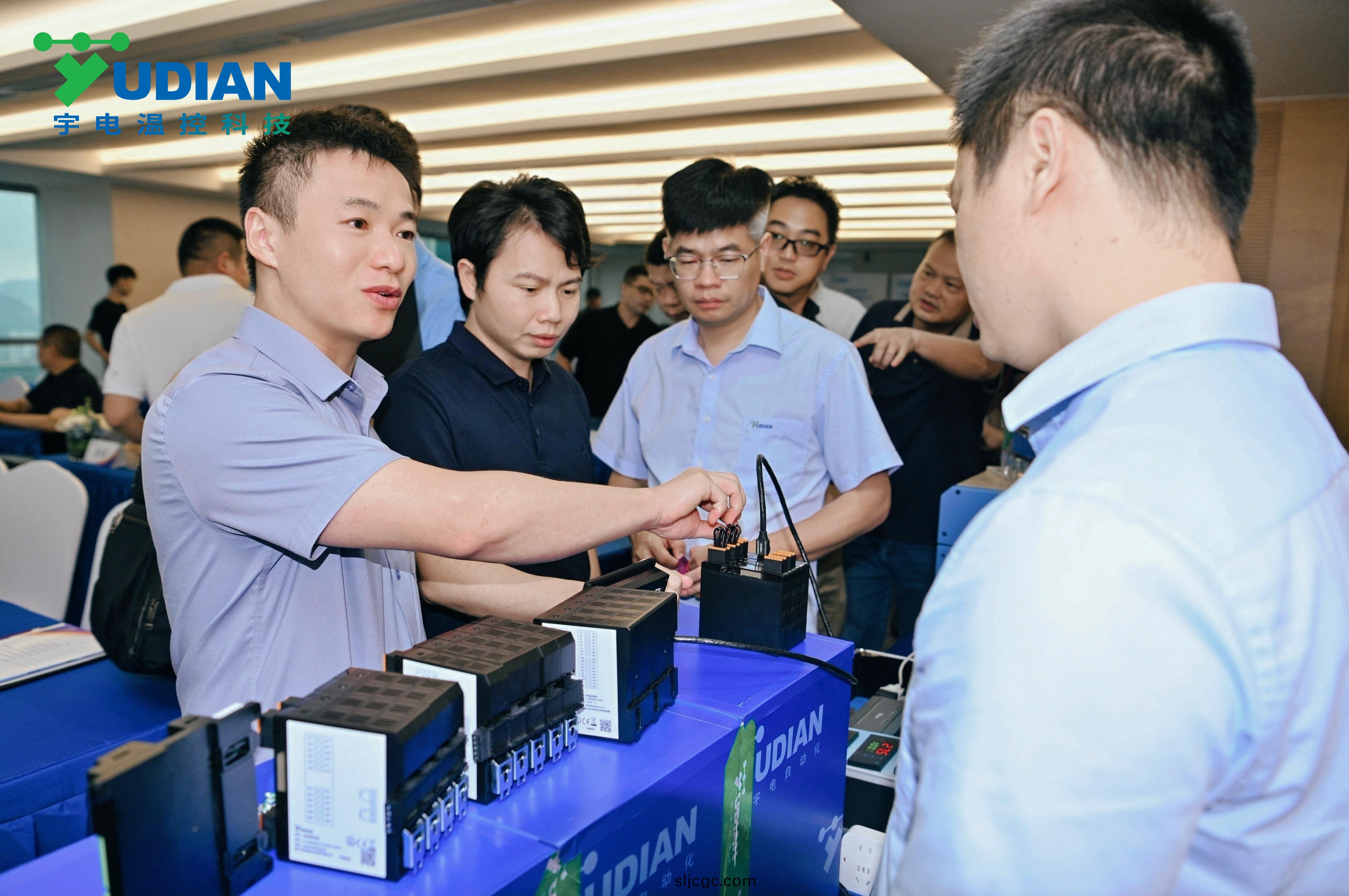 技術答疑.jpg 技術答疑.jpg